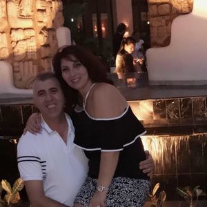 Meet your Posher, Besa